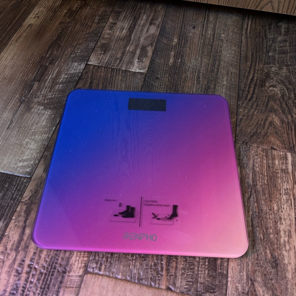Digital Bathroom Scale - Blue and Pink